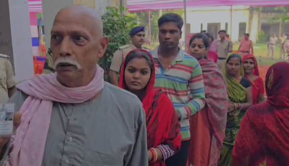 बेगूसराय में शांतिपूर्ण मतदान, डीएम-एसपी&hellip;