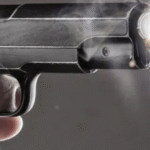 हथियार साफ करते समय चली गोली, CRPF जवान घायल: जमुई के मलयपुर पुलिस लाइन में हादसा, पैर में आर-पार हुई गोली