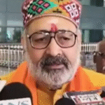 नई NDA सरकार पर RJD के हमले तेज़, गिरिराज सिंह ने किया पलटवार; SIR प्रक्रिया पर बंगाल में सियासी टकराव