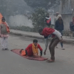 बेगूसराय से बड़ी खबर: खगड़िया के मुकेश कुमार ने नीतीश कुमार के मुख्यमंत्री बनने पर पटना हनुमान मंदिर में मांगी मन्नत