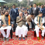 CM नीतीश कुमार ने नवीन सिन्हा पार्क पहुंचकर स्व. नवीन किशोर प्रसाद सिन्हा को दी श्रद्धांजलि