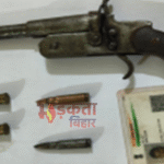 बेगूसराय का वांछित अपराधी सिंटू उर्फ सिंतुनिया छह सहयोगियों के साथ गिरफ्तार, अवैध हथियार और स्कॉर्पियो बरामद