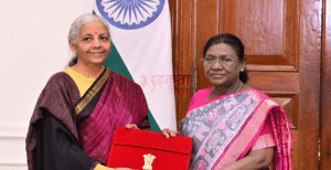 बजट 2026 से पहले राष्ट्रपति से मिलीं निर्मला&hellip;