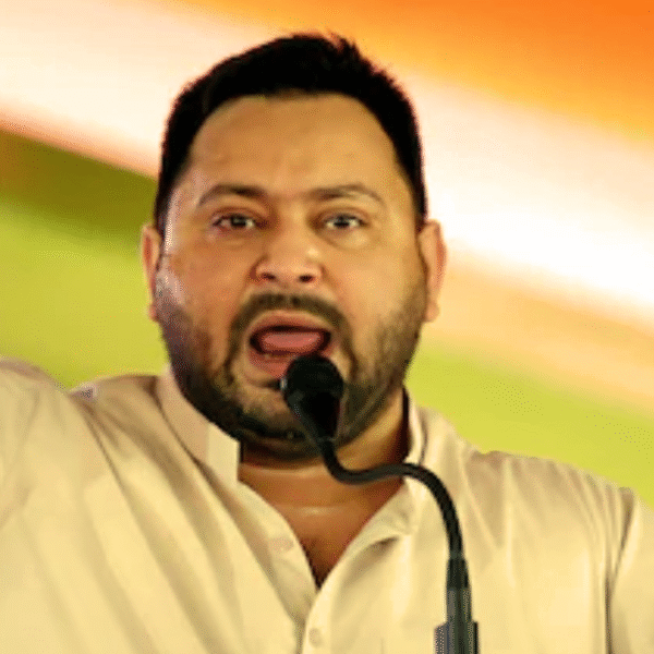 दिल्ली पहुंचे तेजस्वी यादव, नीतीश सरकार पर तीखा&hellip;