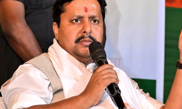 बिहार राजनीति में बड़ा उलटफेर: नीतीश कुमार MLC&hellip;