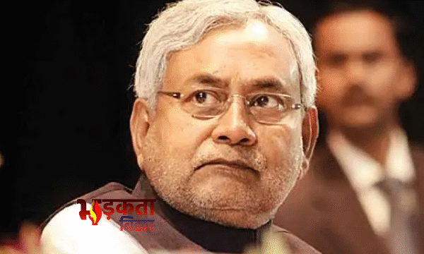 बिहार राजनीति: जेडीयू ने दो नेताओं को 3…