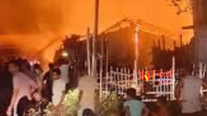 बगहा सिविल कोर्ट परिसर में भीषण आग, दो&hellip;