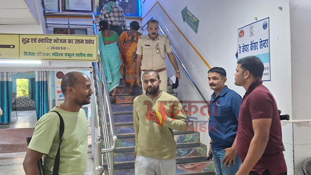 बेगूसराय ब्रेकिंग: बम धमाका, STF&hellip;