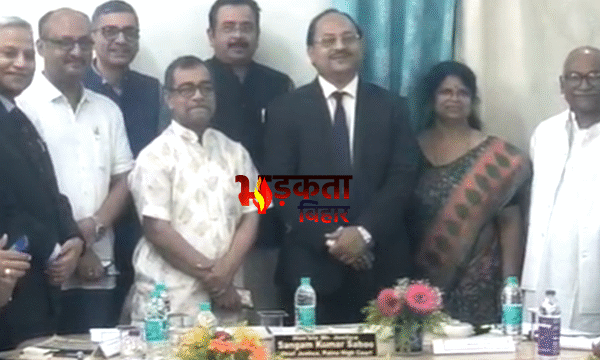 बेगूसराय में मुख्य न्यायमूर्ति का भव्य स्वागत न्यायिक&hellip;