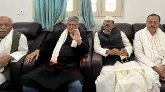 खगड़िया में ‘कांग्रेस बचाओ सम्मेलन’: आनंद माधव का प्रदेश नेतृत्व पर बड़ा हमला, संगठन पर उठे सवाल