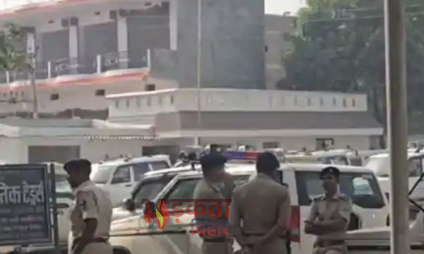 गोपालगंज में JDU विधायक के घर ताबड़तोड़ रेड:&hellip;