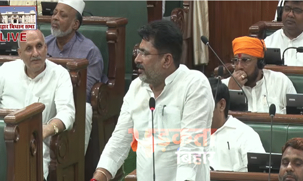 “नीतीश की पाठशाला में बने तेजस्वी यादव डिप्टी&hellip;