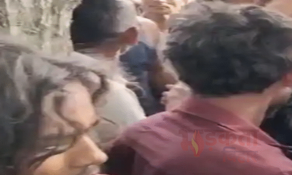 Bihar Crime: बोलेरो चोरी करते दो चोर पकड़े&hellip;
