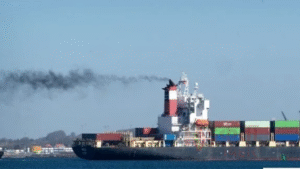 International News: IRGC नेवी की चेतावनी—आवागमन के लिए&hellip;