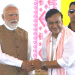 हिमंत बिस्वा सरमा ने ली दूसरी बार मुख्यमंत्री पद की शपथ, मंच पर मौजूद रहे पीएम मोदी