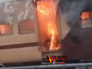 बिहार में इंटरसिटी एक्सप्रेस की जनरल बोगी में&hellip;