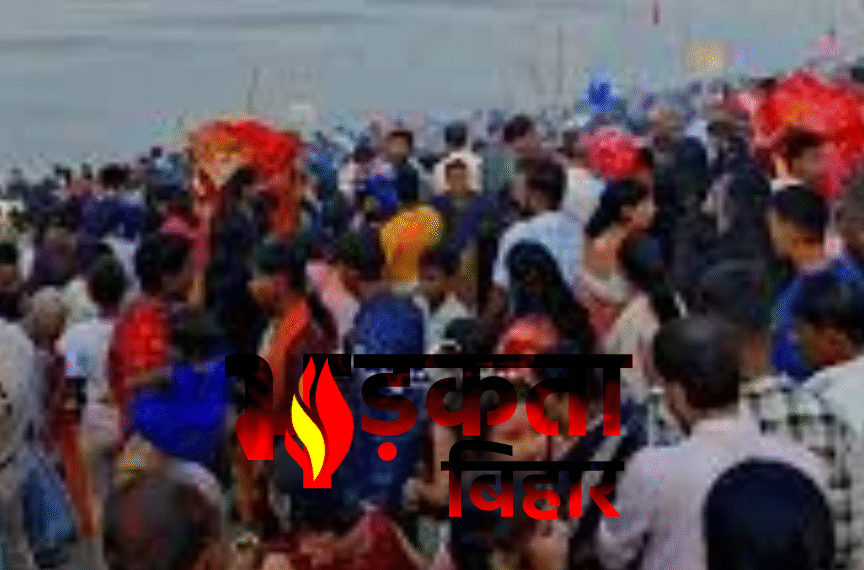 Ganga Dussehra: मुंगेर में आस्था&hellip;