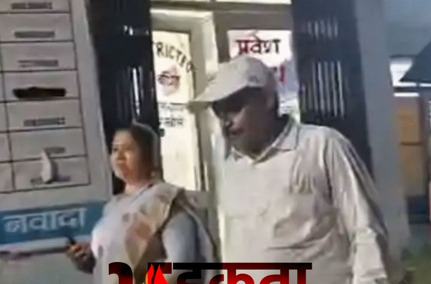 Bihar News: नवादा सदर अस्पताल में औचक निरीक्षण से मचा हड़कंप, जिला परिषद अध्यक्ष ने खोली व्यवस्थाओं की पोल
