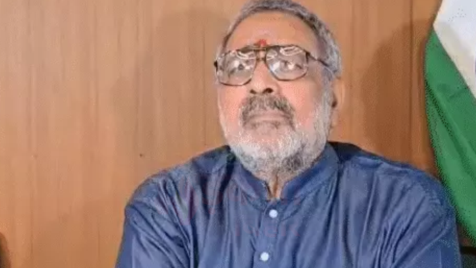 ‘कसाई के श्राप से गाय नहीं मरती’: राहुल गांधी पर बरसे गिरिराज सिंह, कहा- देश में आंतरिक लड़ाई की मंशा कभी पूरी नहीं होगी
